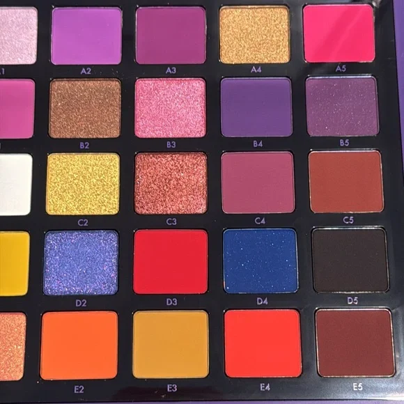 RARE! ABH Norvina Collection Pro Pigment Palette Vol. 1 - Picture 8 of 12